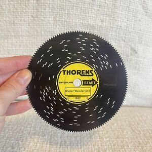 Thorens Switzerland 4 1/2" Disc Classic‎ Christmas Music #1557 Winter Wonderland